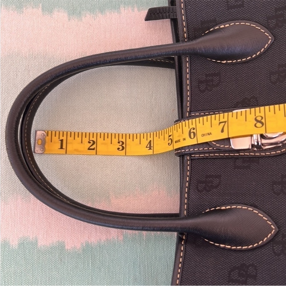 Dooney & Bourke DB Signature Black Canvas‎ & Leather Tote Satchel - Picture 9 of 13
